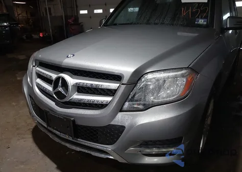 2015 Mercedes-Benz Glk 350 4Matic z USA, uszkodzony, nr VIN WDCGG8JB2FG347624